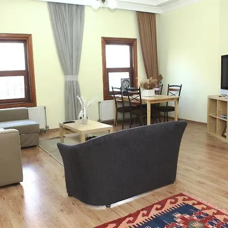 Balat Suites 3*