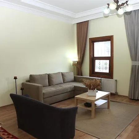 Aparthotel Balat Suites