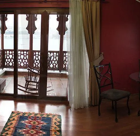 Balat Suites